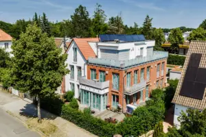 Lichtdurchflutet und energieeffizient: 2-Zimmer Wohnung im Roten Feld