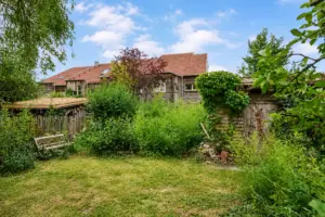 Nachhaltiges Reihenendhaus mit viel Charakter