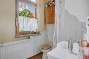 Schickes Stadthaus mit Garten, Kamin und Dachstudio